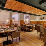 Alpenparks Hotel 3*