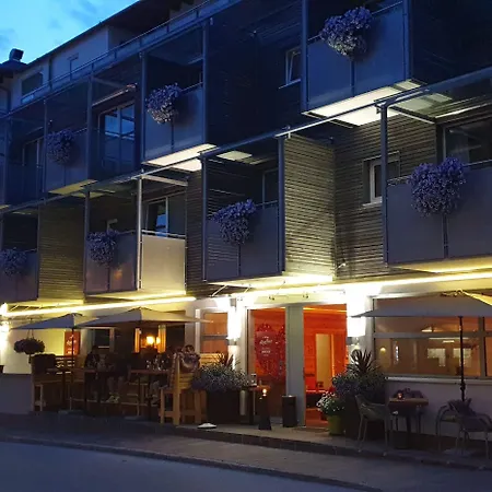 Alpenparks Hotel 3*
