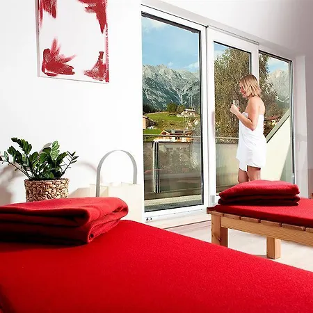 Hotel Alpenparks 4*